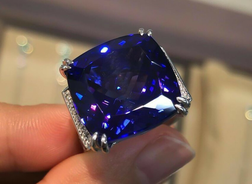 The Allure of Unheated Blue Sapphire: A Complete Guide