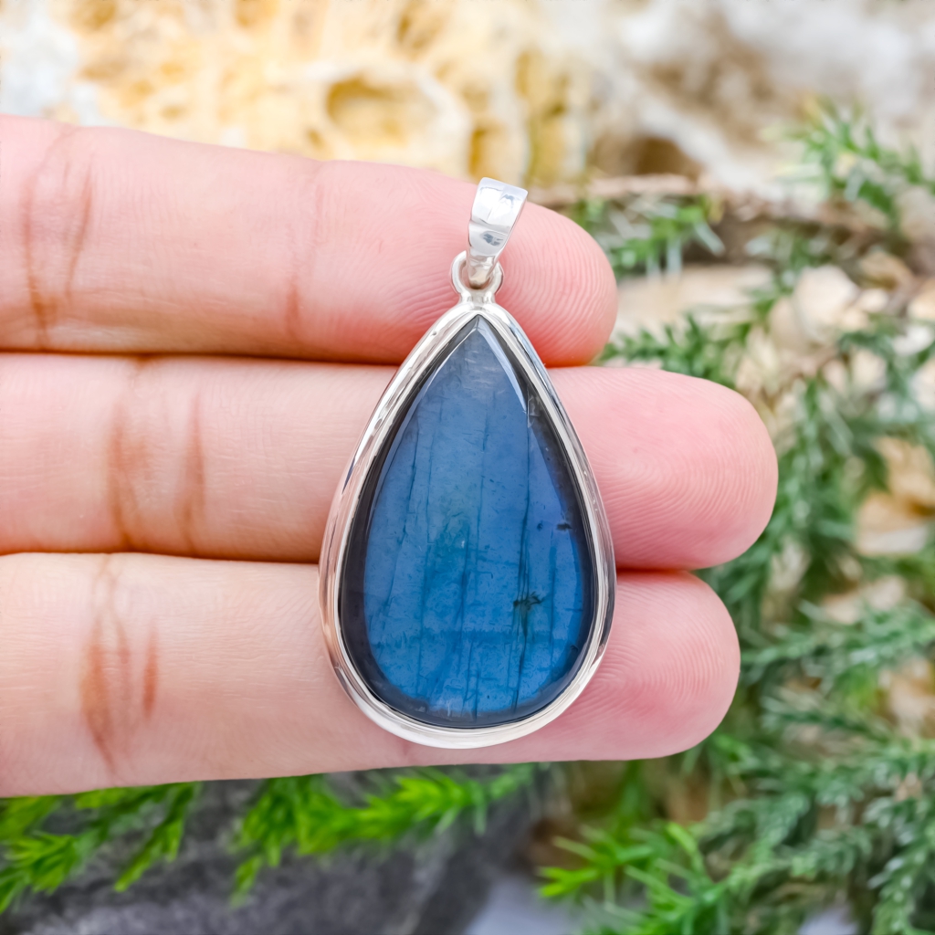 Natural Labradorite Teardrop Sterling Silver Pendant Jewellery