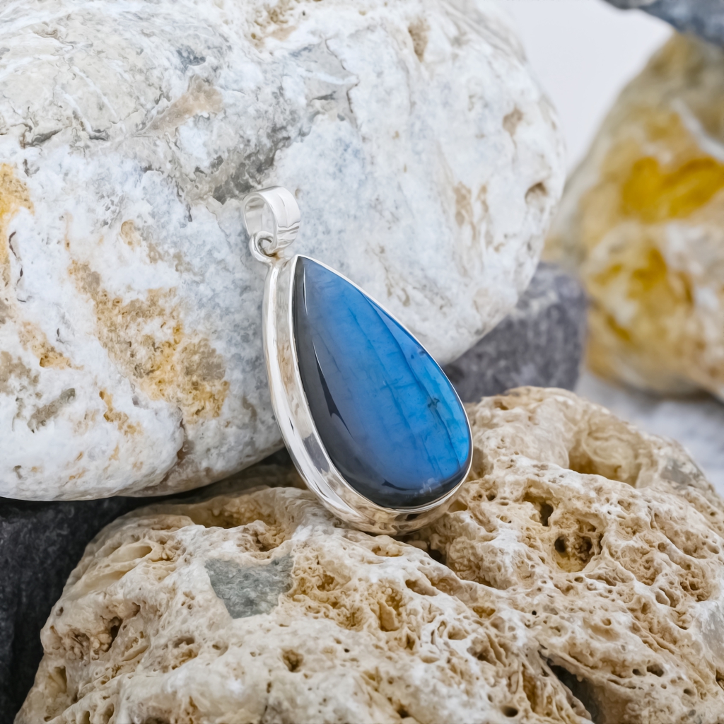 Natural Labradorite Teardrop Sterling Silver Pendant Jewellery