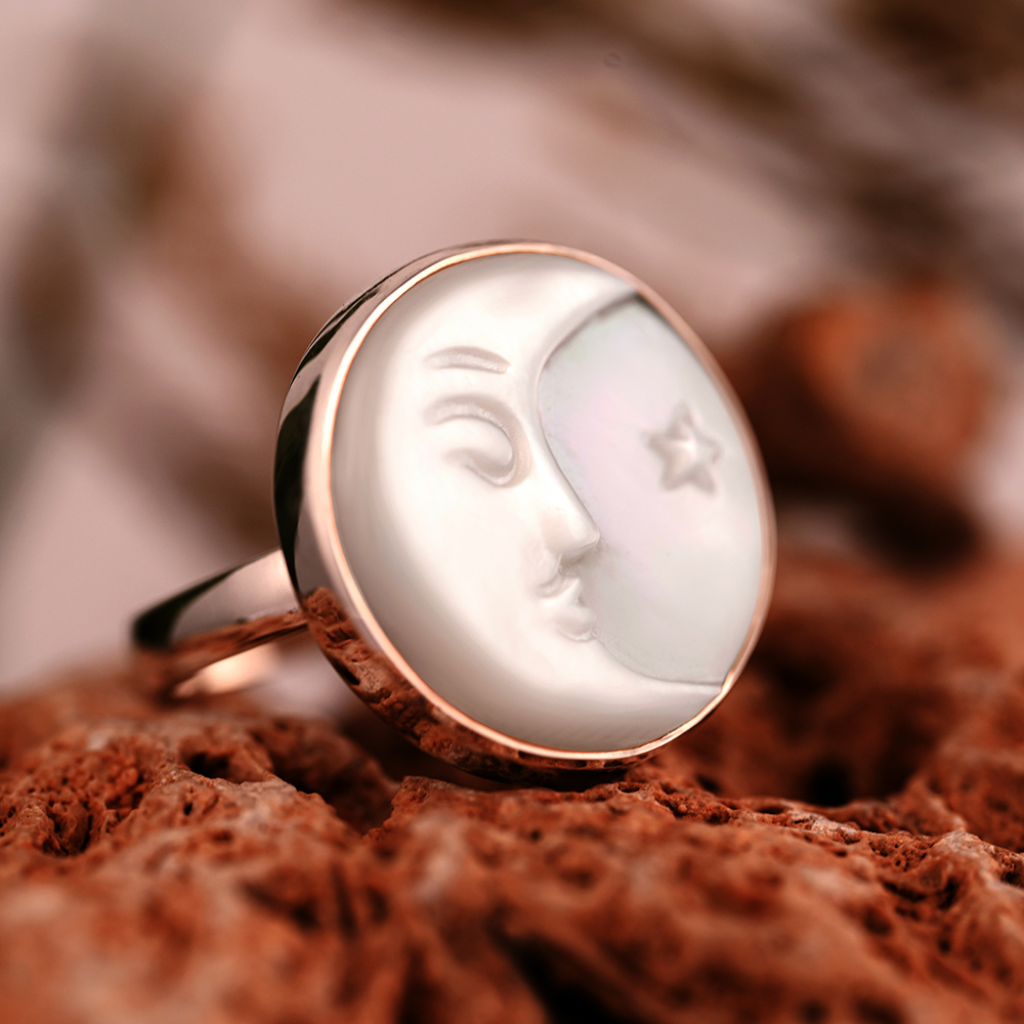 Natural Mother of Pearl Face Carving Sterling Silver Ring For Women