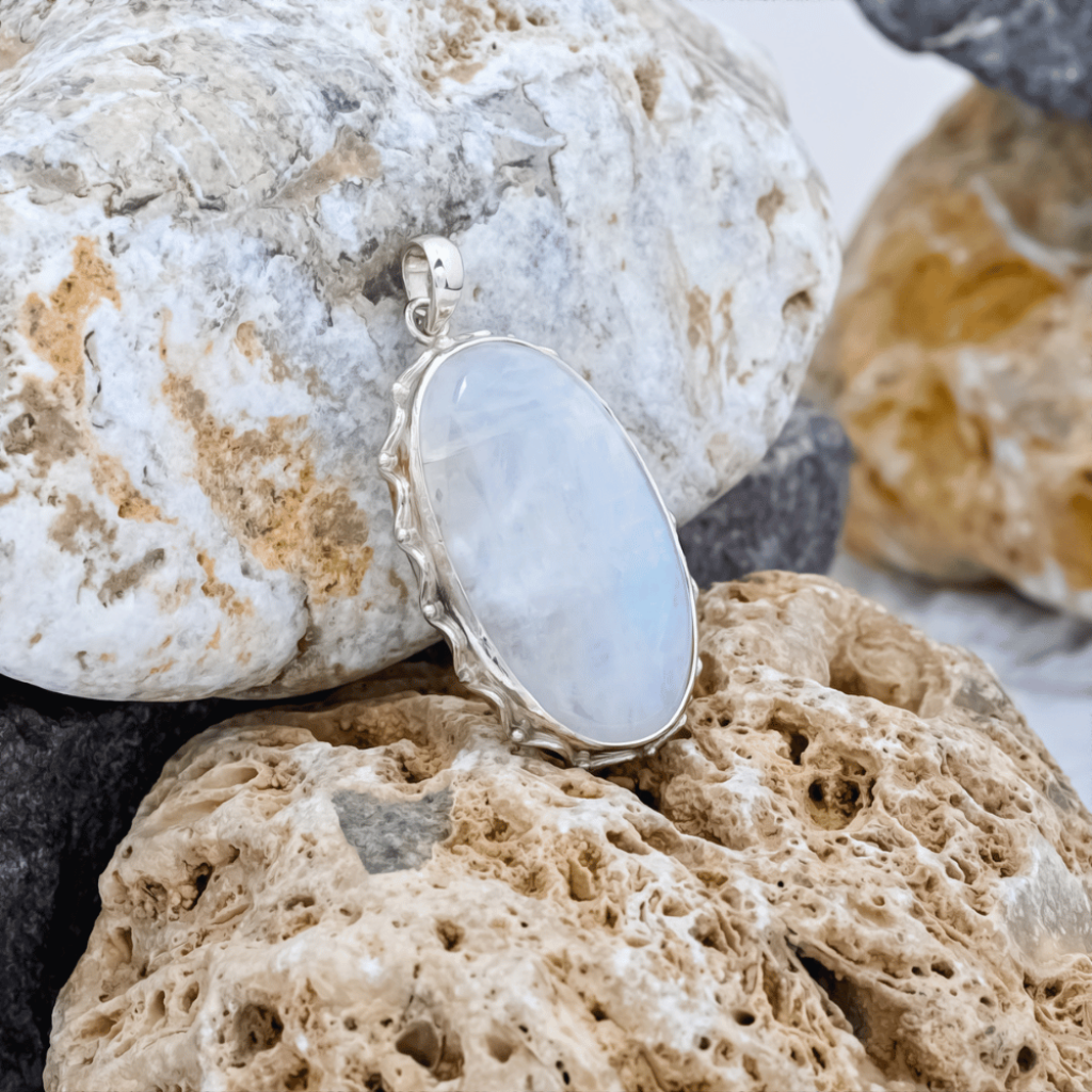 Rainbow Moonstone Oval Designer Sterling Silver Pendant Jewellery