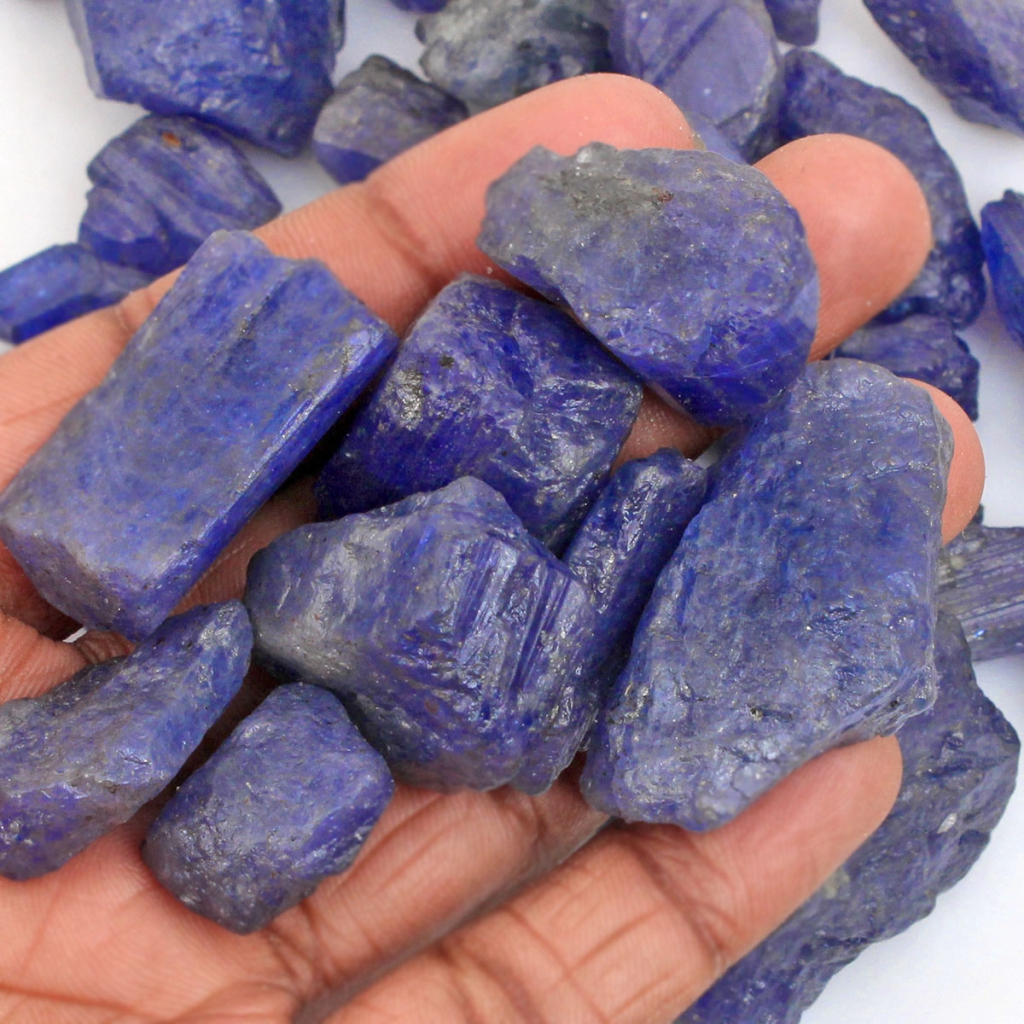 Natural Tanzanite Rough Loose Mineral Gemstone