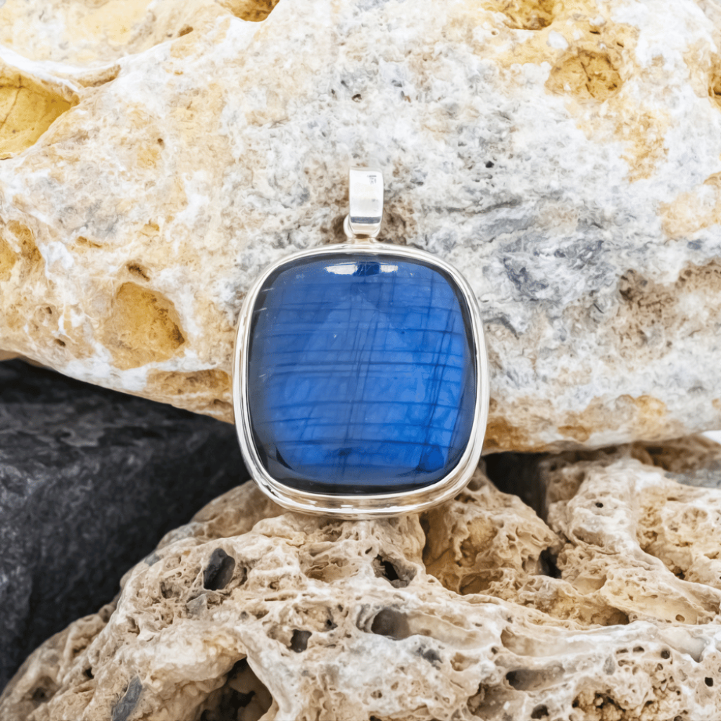 Natural Labradorite Cushion Sterling Silver Pendant Jewellery