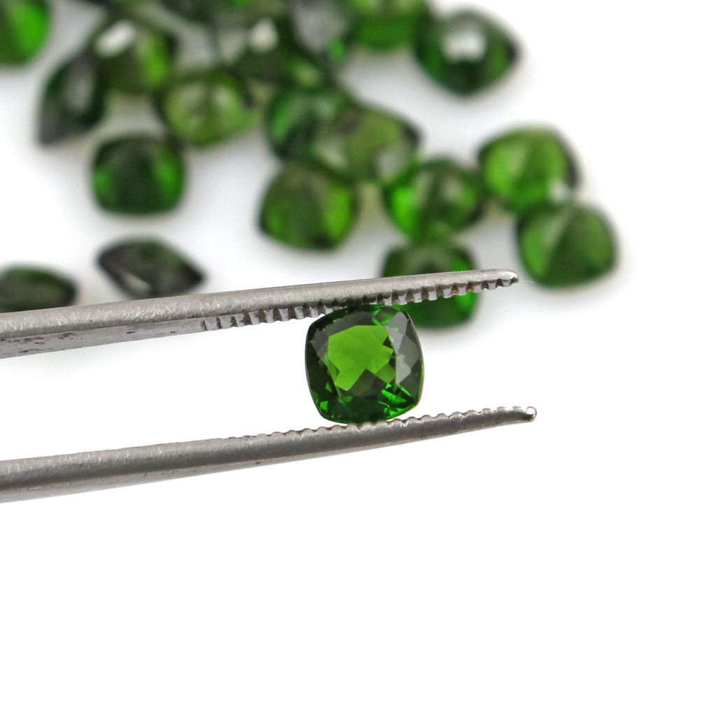 Natural chrome Diopside 5mm Cushion Gemstone