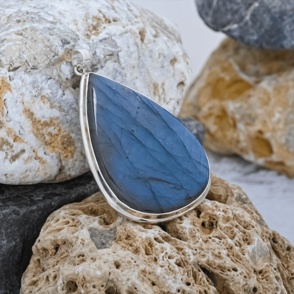 Natural Labradorite Pear Sterling Silver Pendant Jewellery