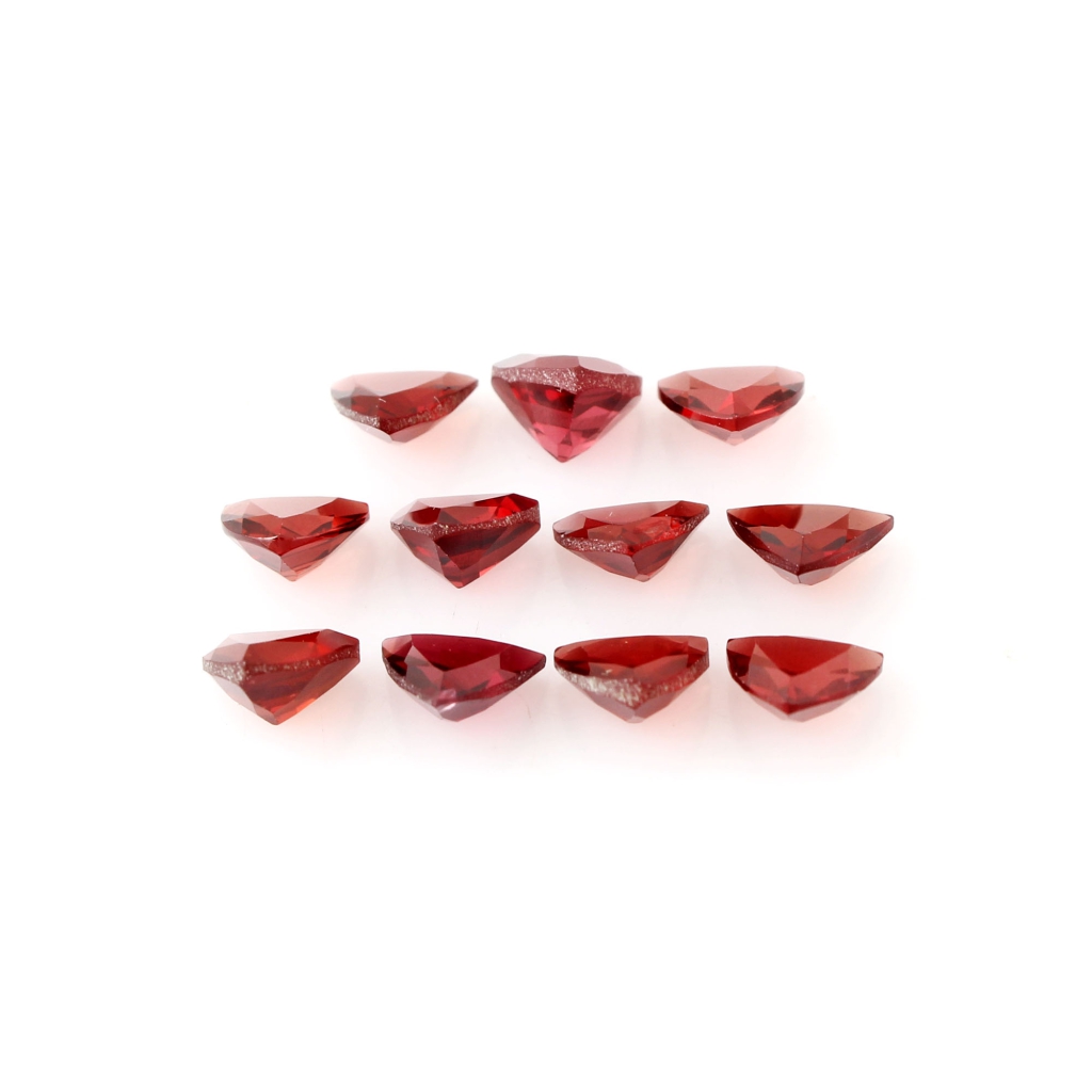Natural Garnet 6mm Trillion Shape Loose Gemstone