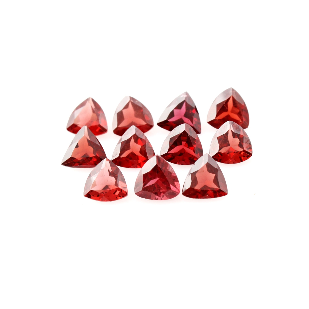Natural Garnet 6mm Trillion Shape Loose Gemstone