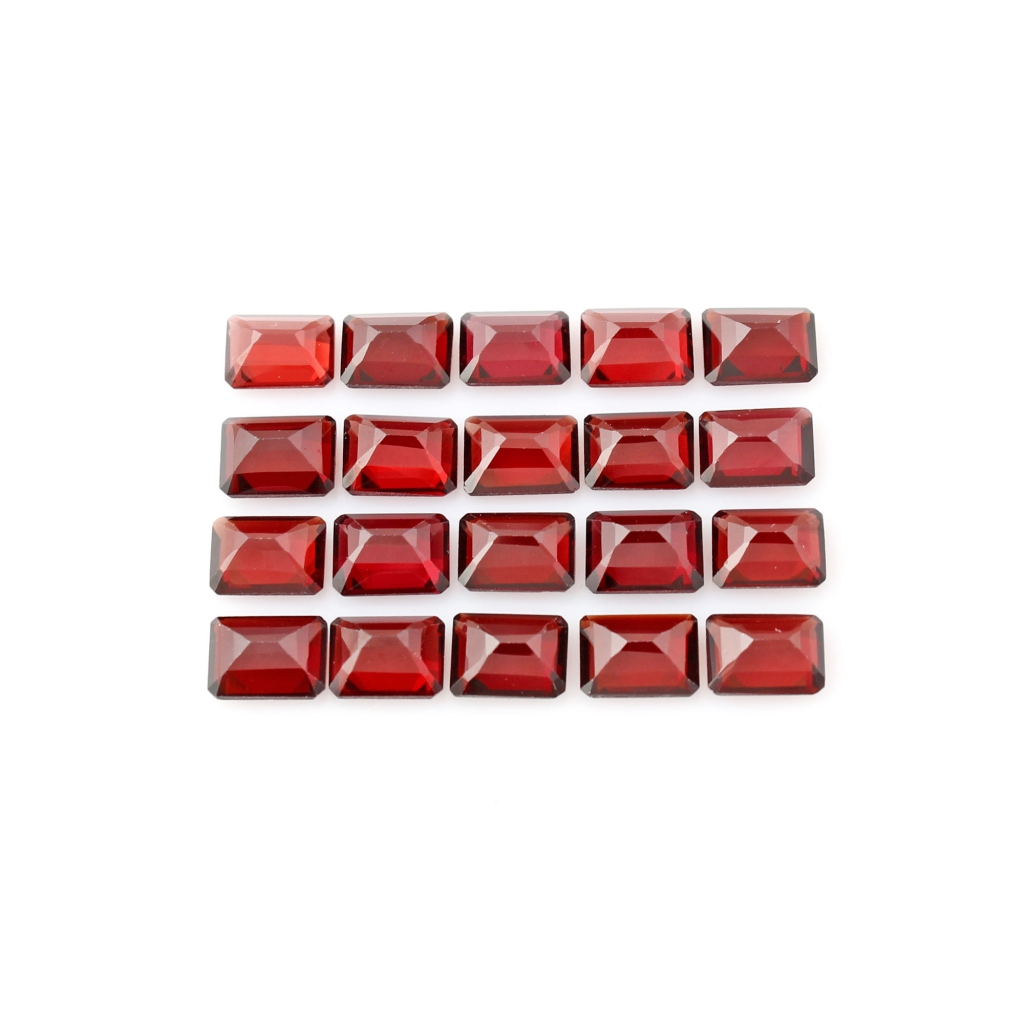 Natural Garnet 6x8mm octagon Loose Gemstone