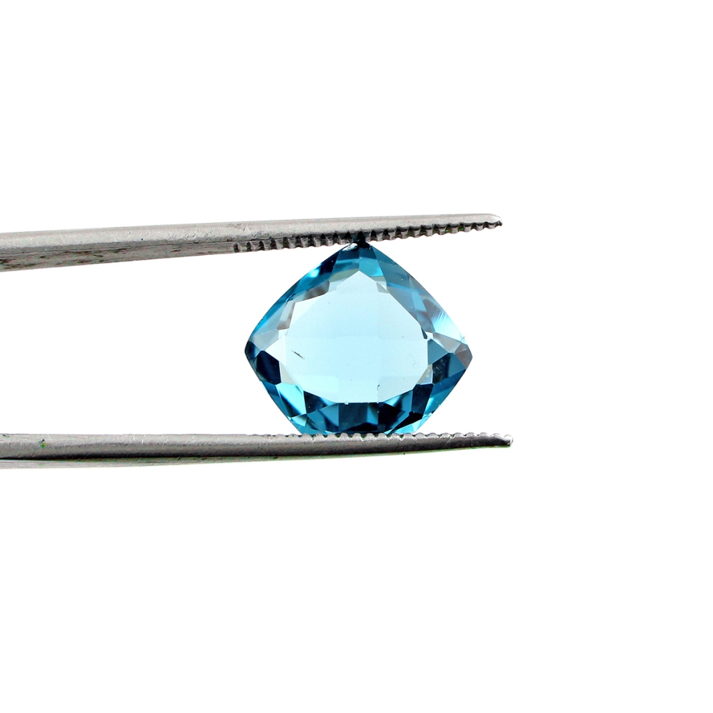 3.9ct London Blue Topaz Loose Gemstone