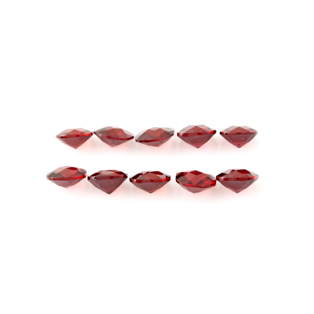 Cushion Shape Garnet Gemstone, 7mm Checker Cut 10Pcs Garnet Gemstones