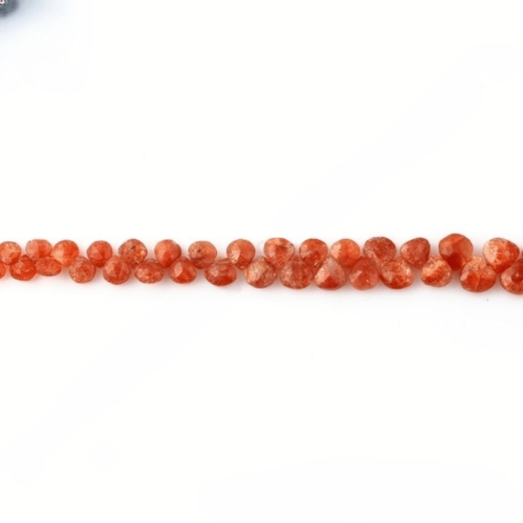 Natural Sunstone Beads, Faceted Beads, 6-8.5 mm Approx.
