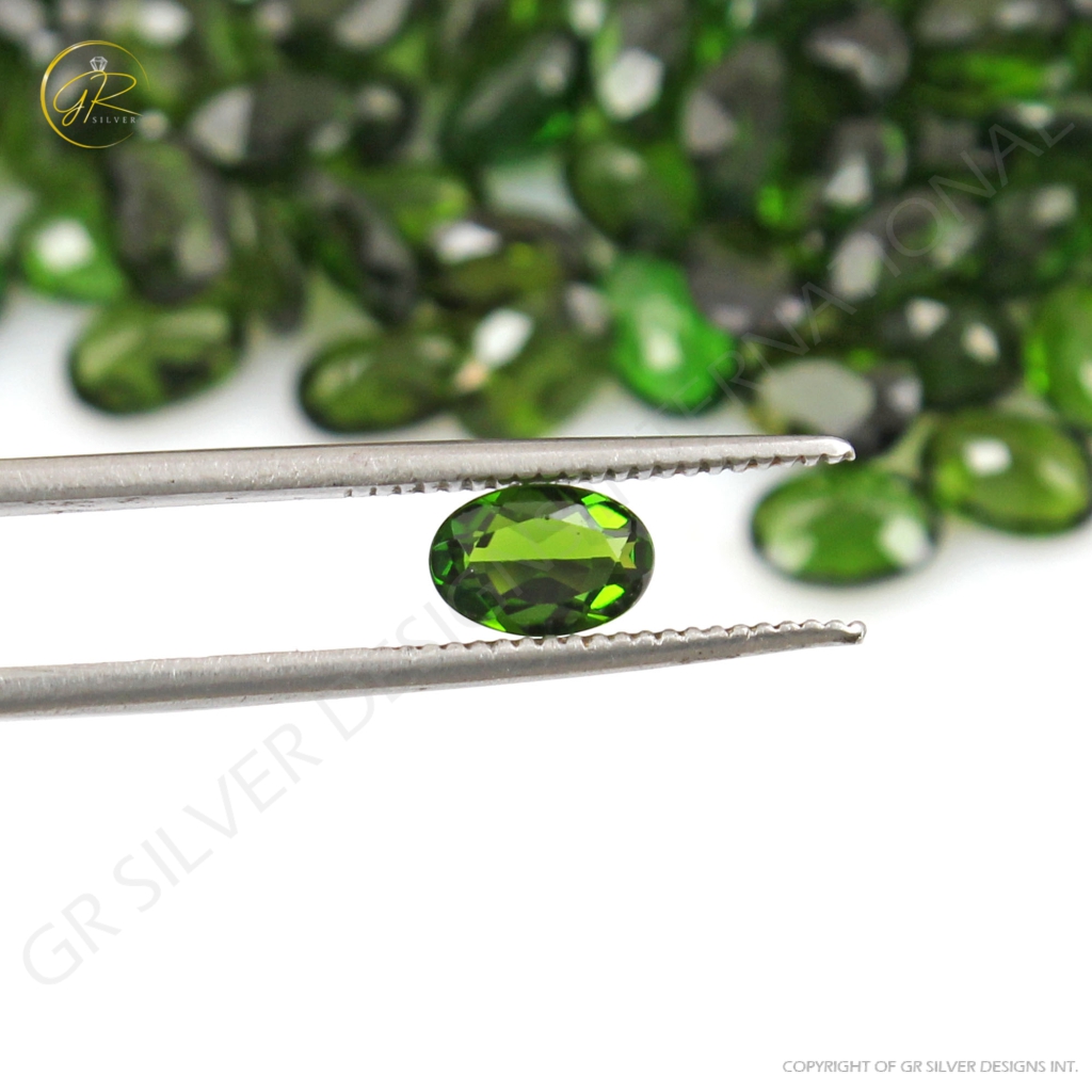 4x6mm Oval Natural Chrome Diopside Loose Gemstone