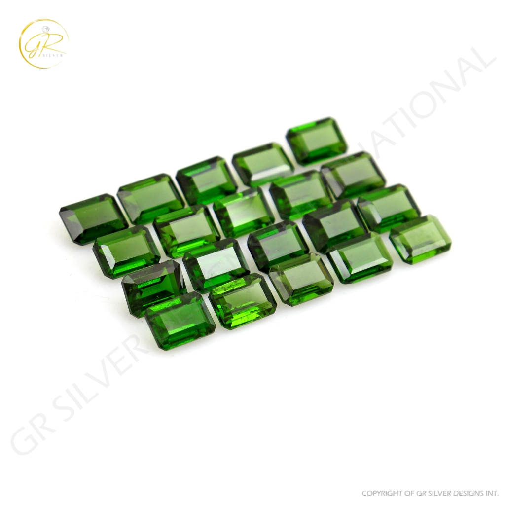 Natural chrome Diopside 5x7mm Octagon Gemstone