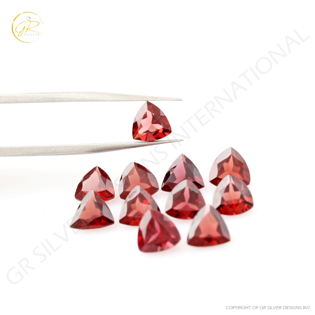 Natural Garnet 6mm Trillion Shape Loose Gemstone