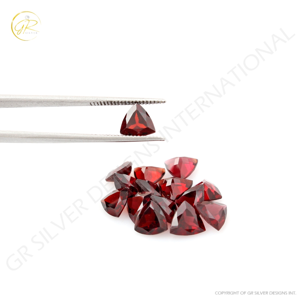 Natural Garnet 6mm Trillion Shape Loose Gemstone