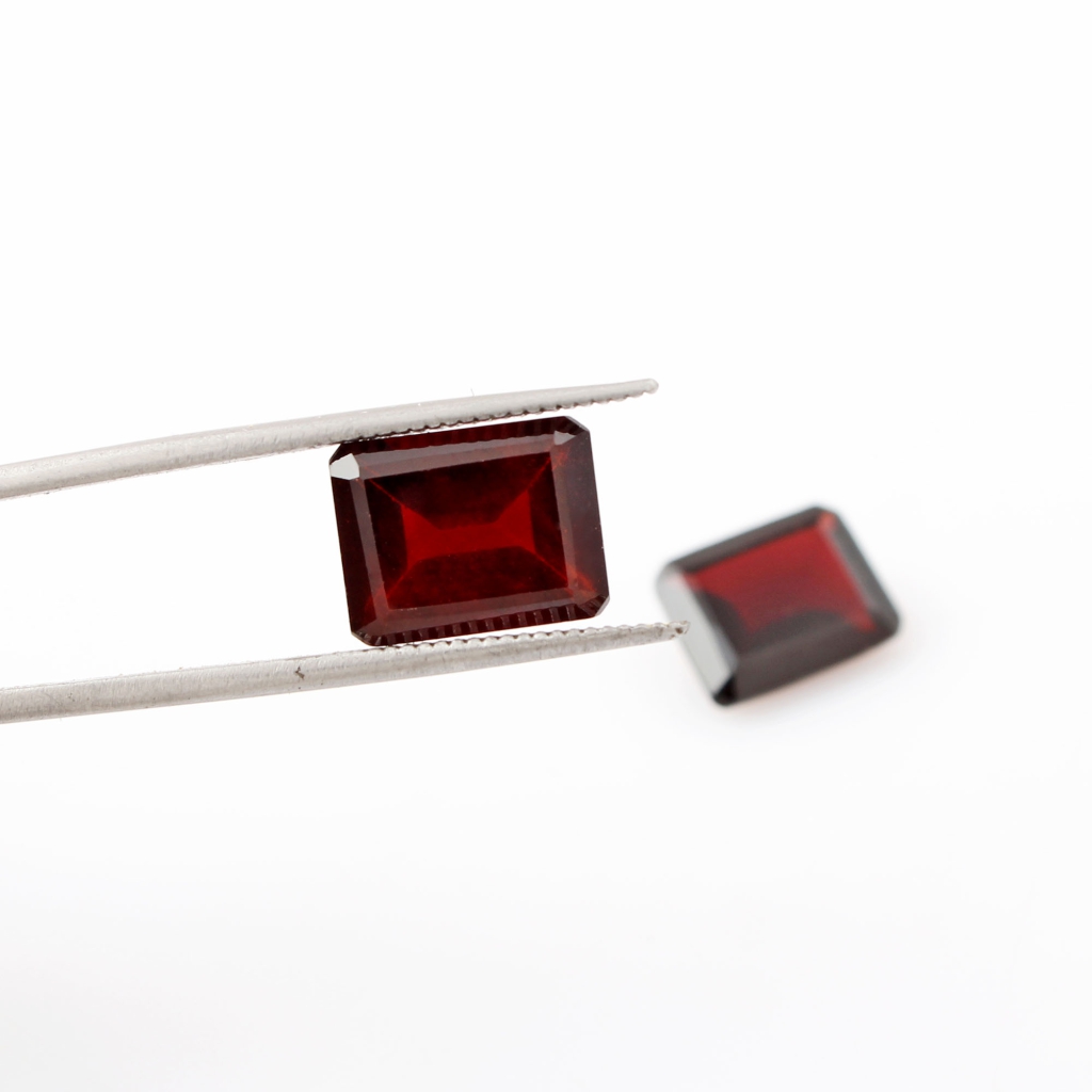 Natural Octagon Garnet, AAA Quality Garnet 8x10mm Loose Gemstone