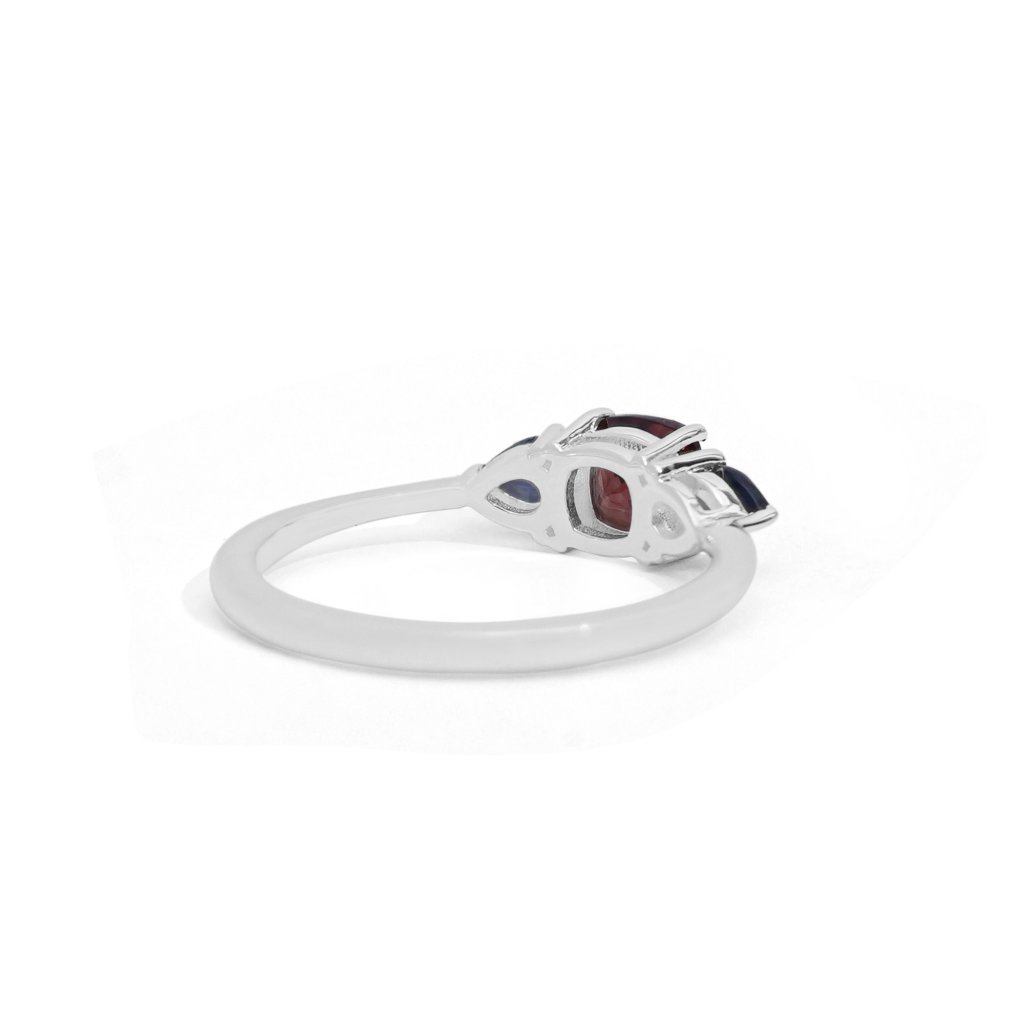 Garnet and Iolite cushion and pear shape 925 sterling silver ring