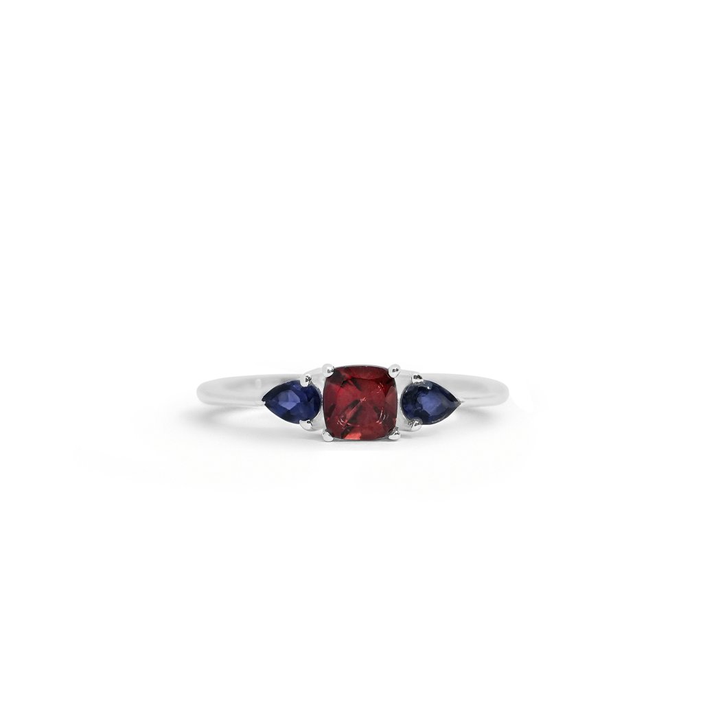 Garnet and Iolite cushion and pear shape 925 sterling silver ring